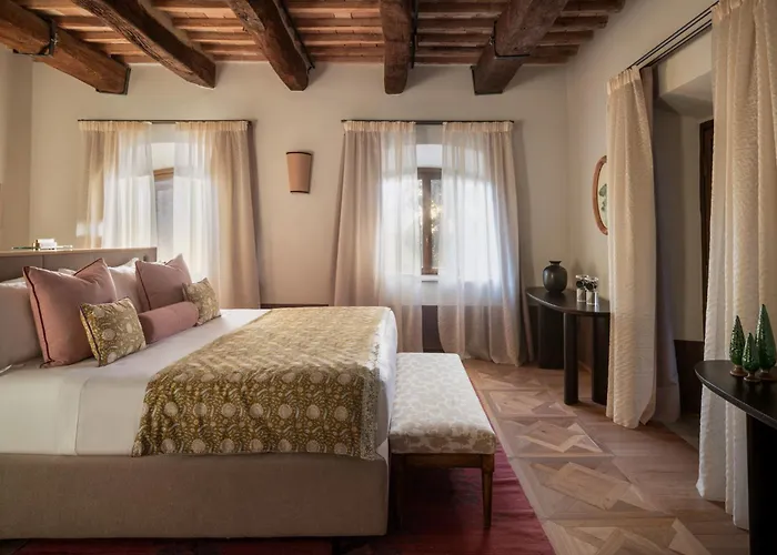 Fattoria Di Vegi *
